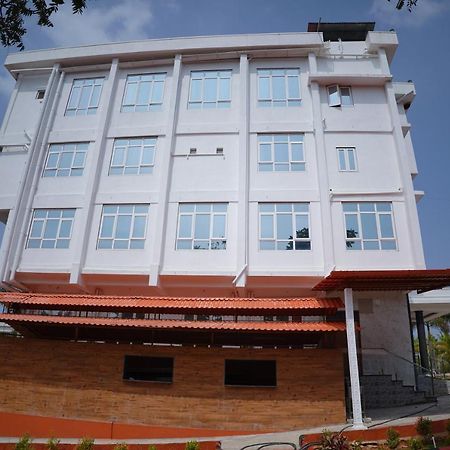 Hotel Nts Sagar Yatri Nivas Kundapur Exterior foto
