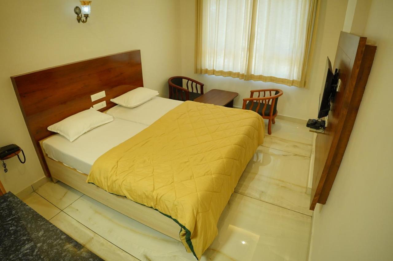 Hotel Nts Sagar Yatri Nivas Kundapur Exterior foto